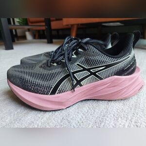 Asics Women's Novablast 3 Running Shoes